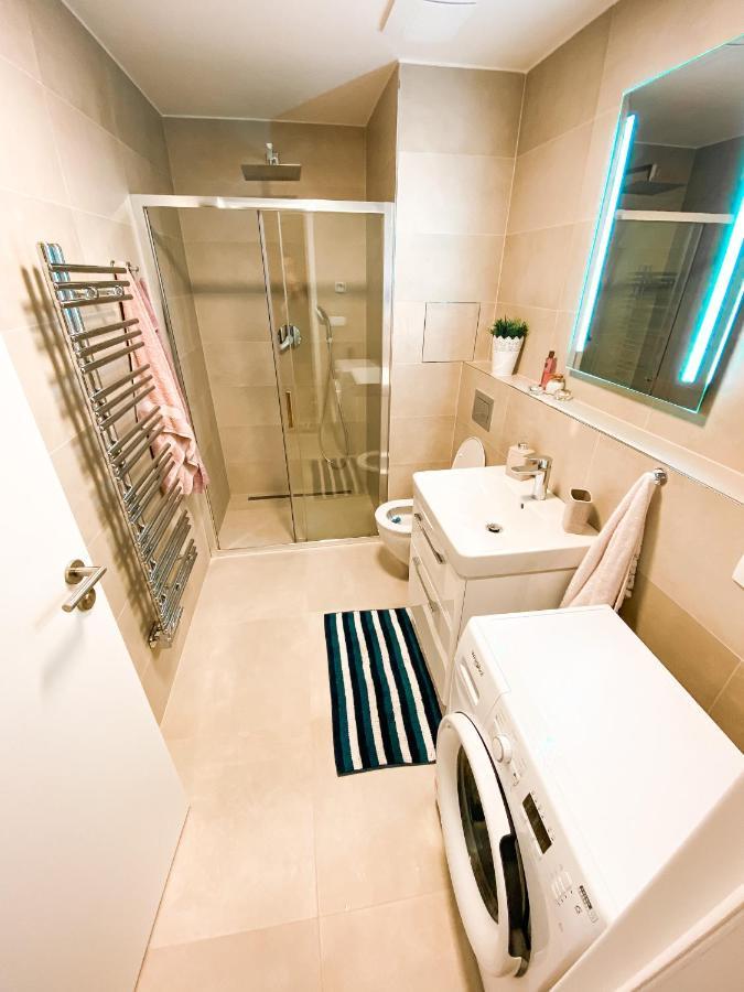Lovely Studio Apartment, Free Parking 1,55 Hight Praga Exterior foto